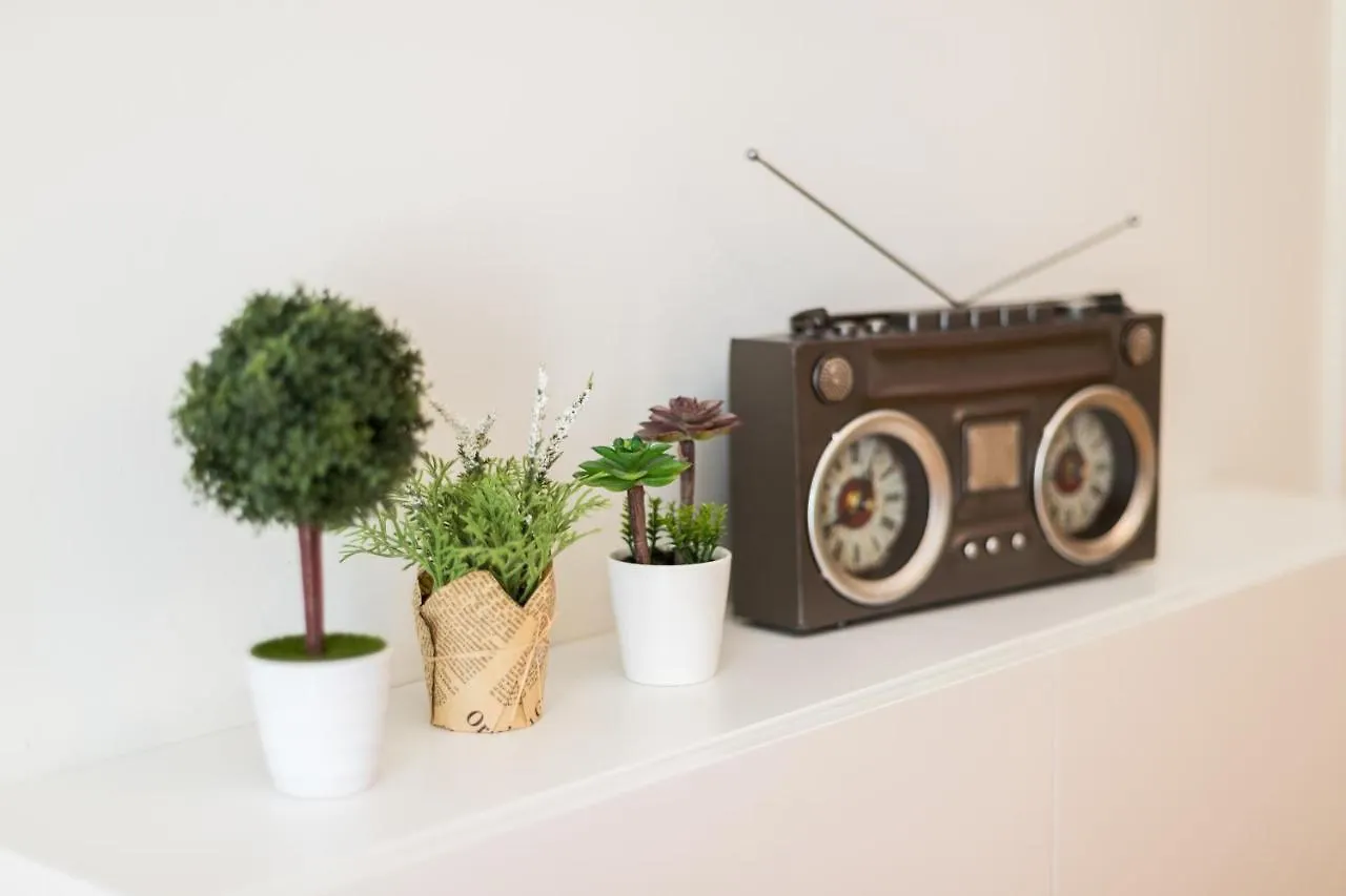 アパート Bright Apt With Patio In City Center! Lisboa
