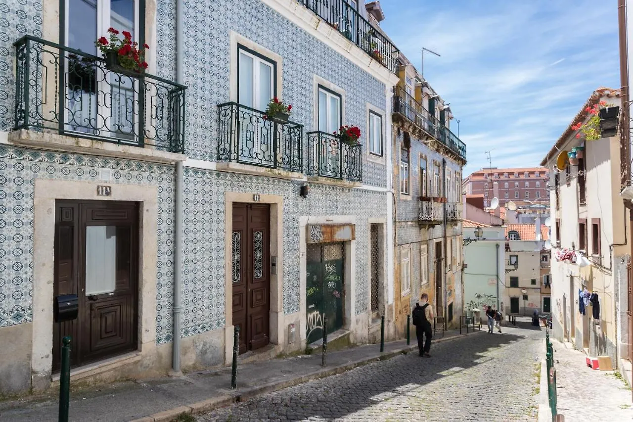 Bright Apt With Patio In City Center! Lisboa アパート リスボン